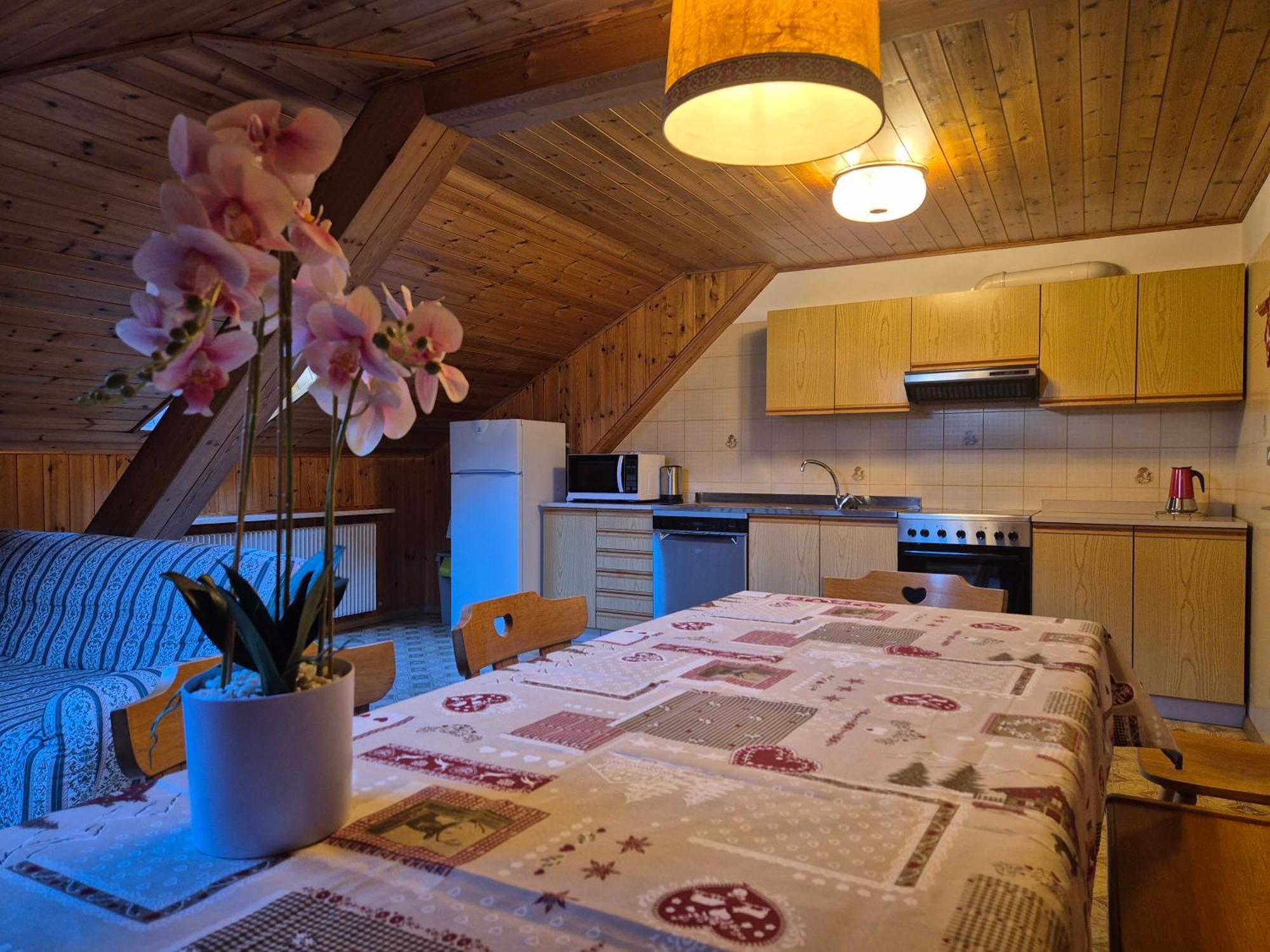 Apartamento La Casa del Mulino Pozza di Fassa Habitación foto